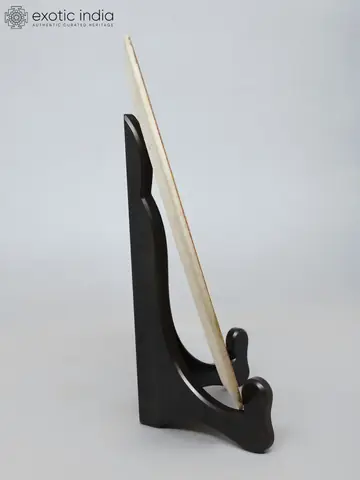 Side view showing the wooden stand