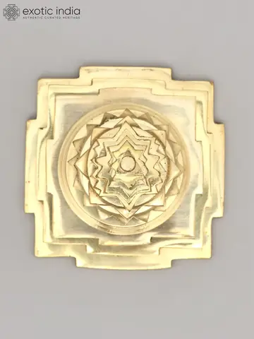 The yantra seen from directly above, showing the pattern