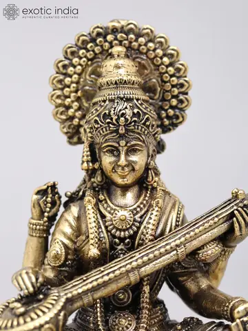 Another view with the veena and crown