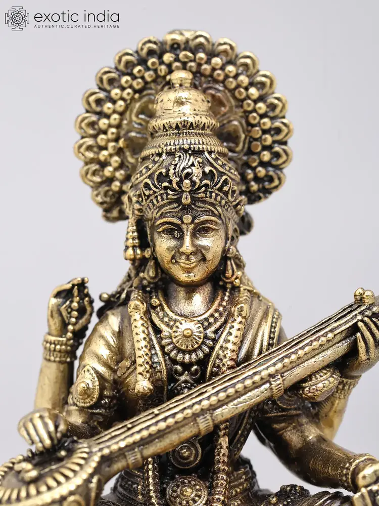 Another view with the veena and crown