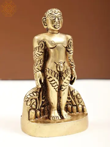 The statue from a slightly different angle