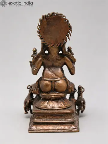 The back of the idol and its halo