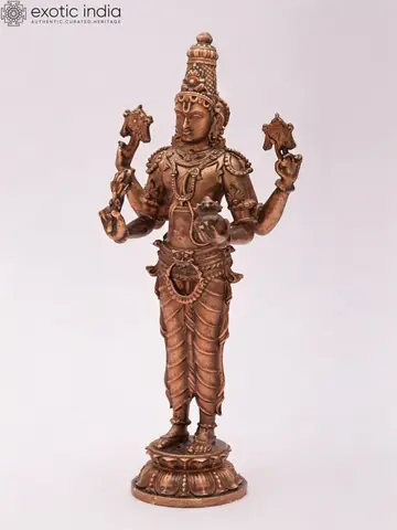 Three-quarter view of the statue