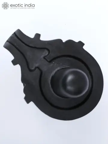 Top down view of the base and spout