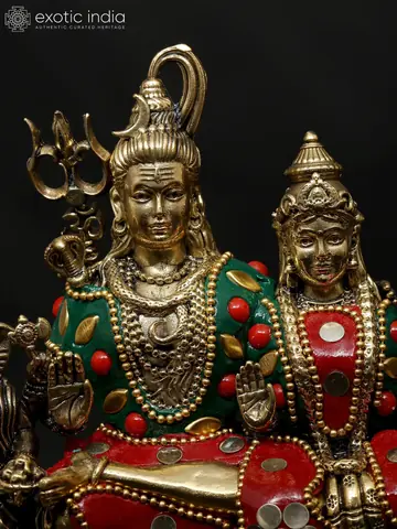 Close view of Shiva with the trident