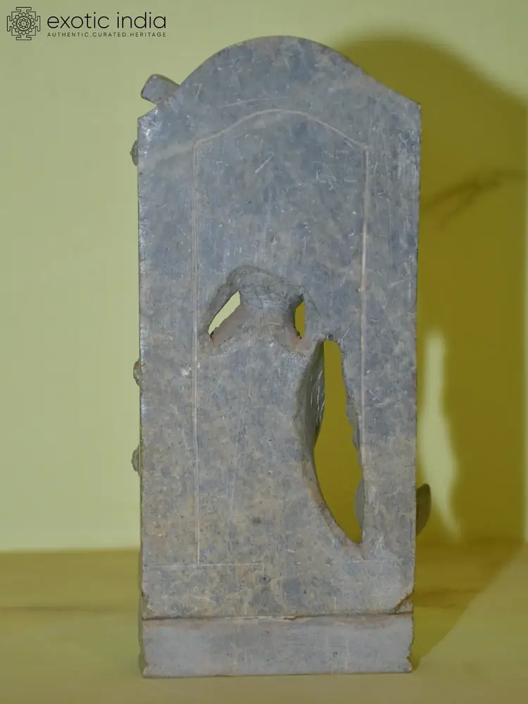 Back view showing the flat slab
