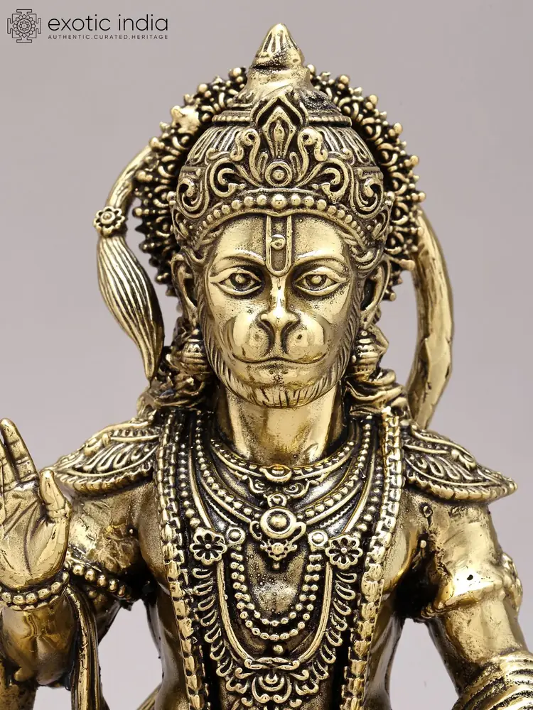 Close view of the crown and necklaces