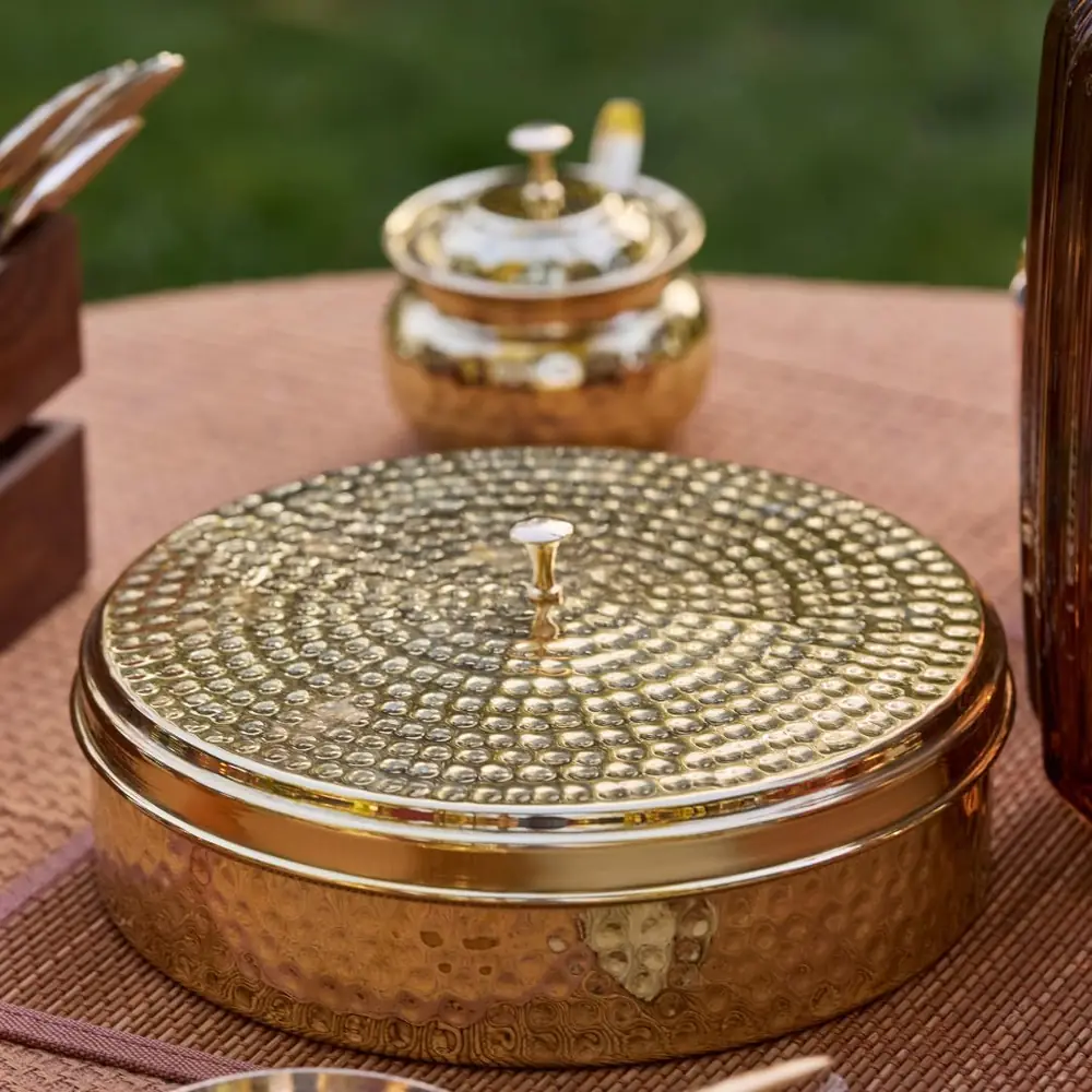 Closed spice box on an outdoor table