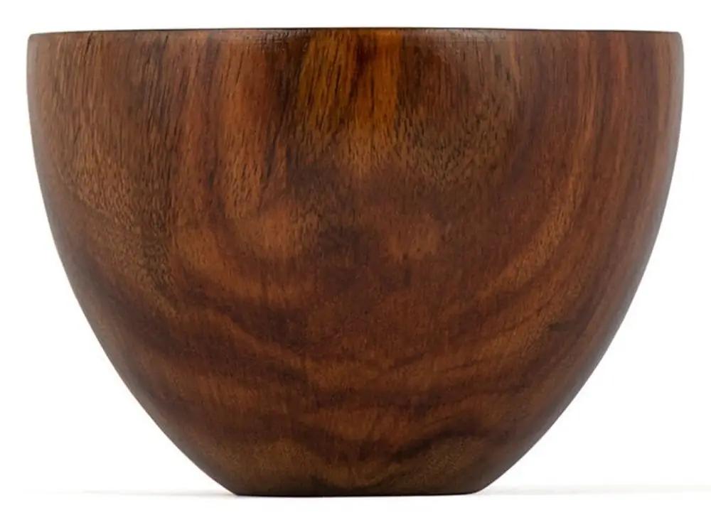 Side view showing the dark grain
