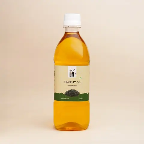 Front of the 500 ml gingelly oil bottle