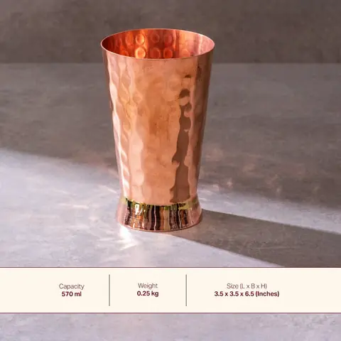 One glass with a strip along the bottom listing capacity, weight and size