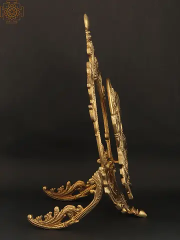 Side view showing the rear support