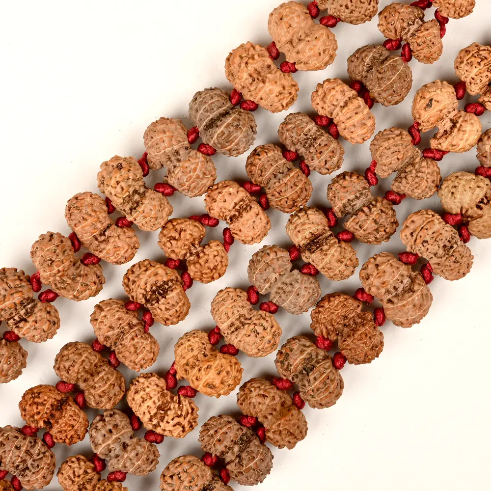 Close view of the large knotted beads