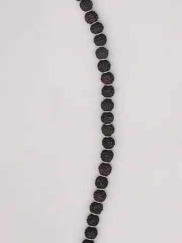 Close view of the dark beads