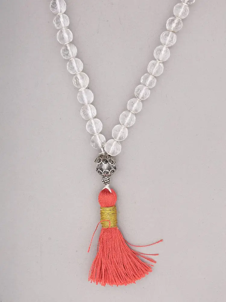 Close view of the cap and tassel