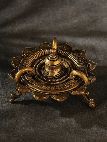 The piece seen from above