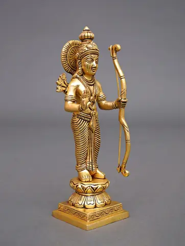 The idol from a three-quarter angle