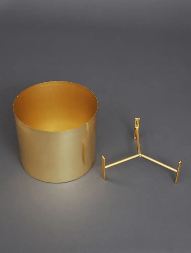 The planter and stand on a grey ground