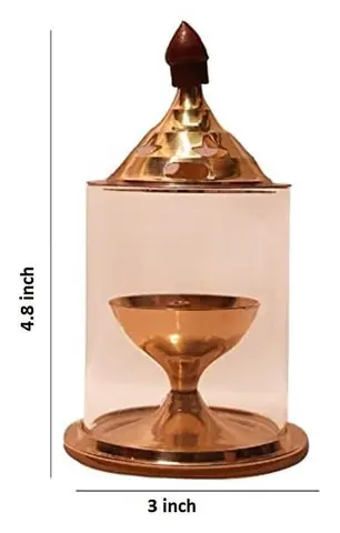 Size drawing marking 4.8 inches tall and 5 inches wide