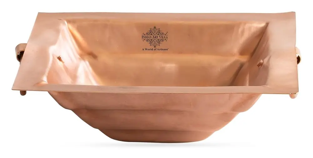Copper hawan kund seen from the side with its handles