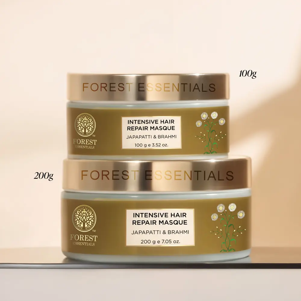 Two jar sizes of the masque side by side