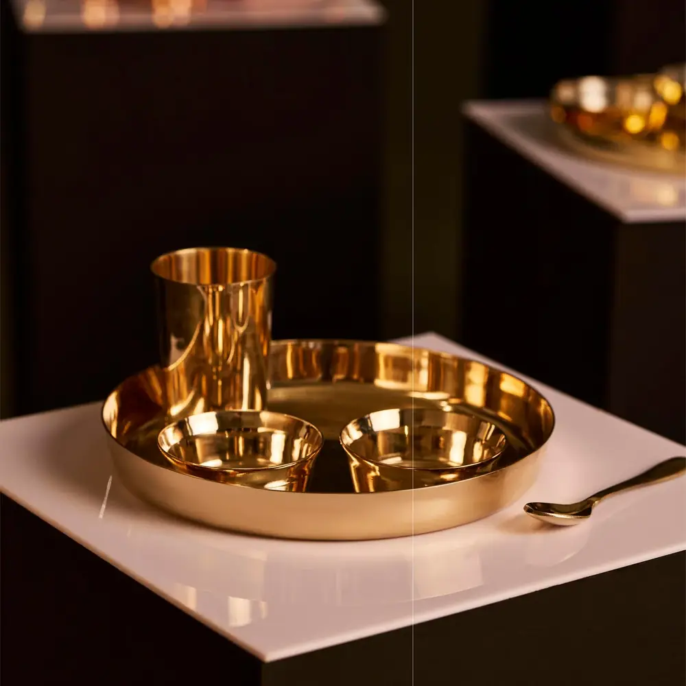 A second angle of the set with the glass and bowls on the plate