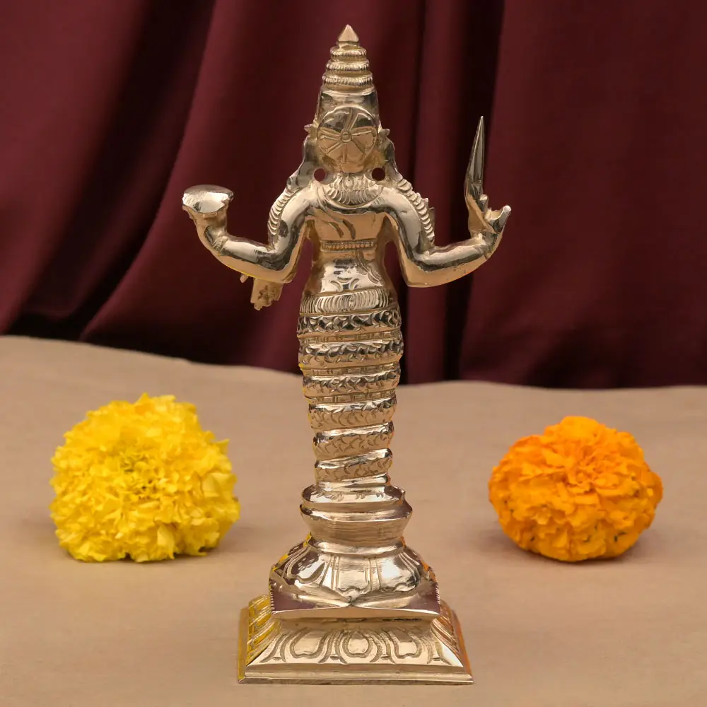 Idol seen from the other side