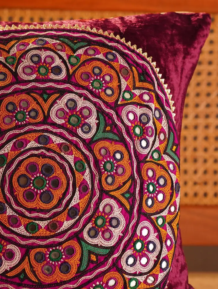 Close view of the embroidered medallion