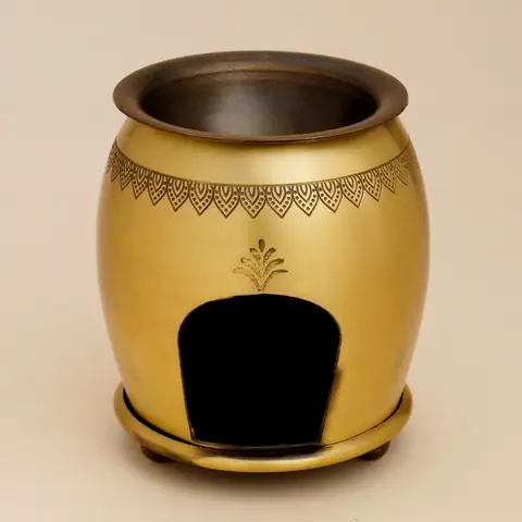 The burner from a slightly raised angle
