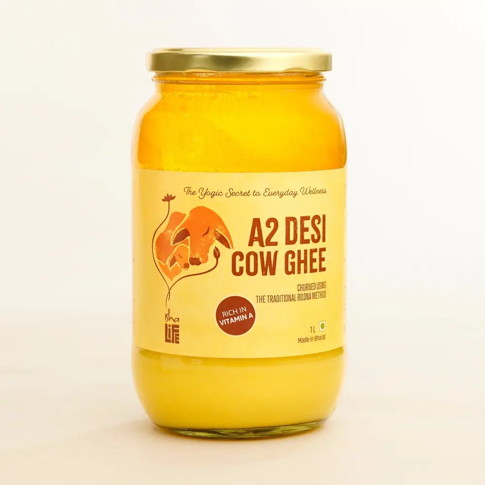 Front of the 1 litre A2 desi cow ghee jar with a gold lid