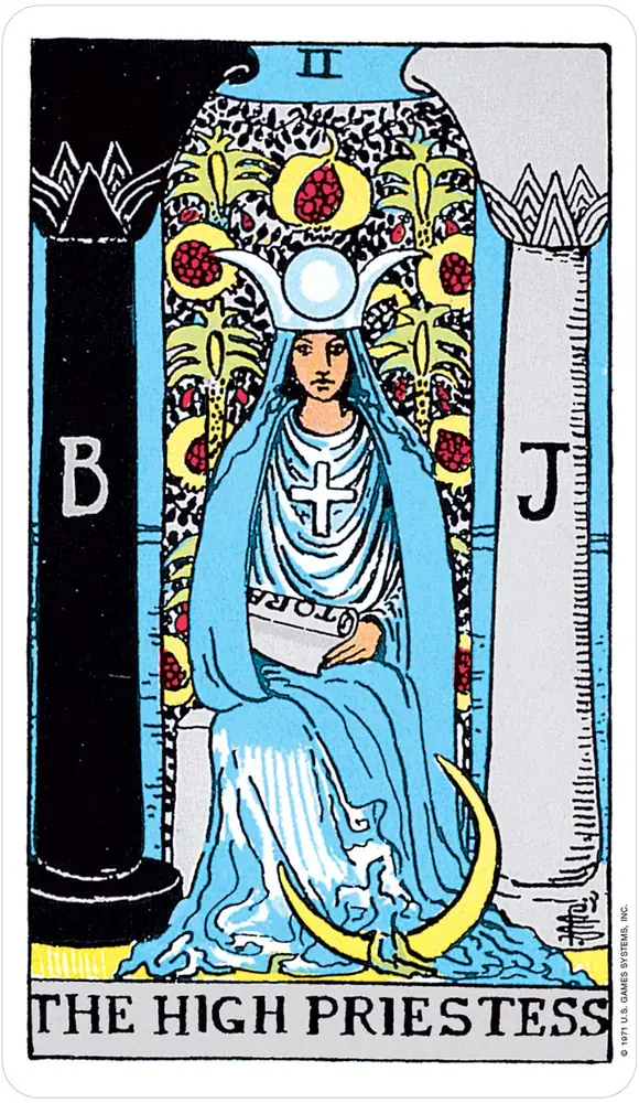 The High Priestess card between two pillars