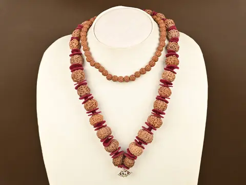 The mala on a mannequin bust