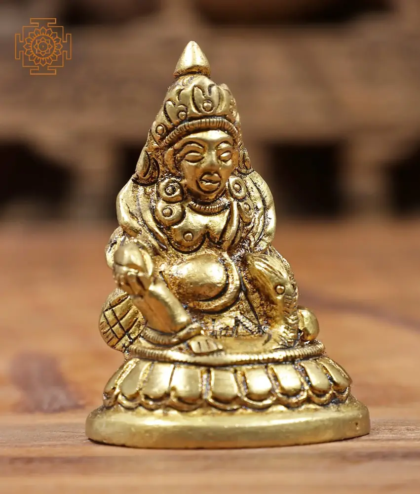 Kubera seen from the side