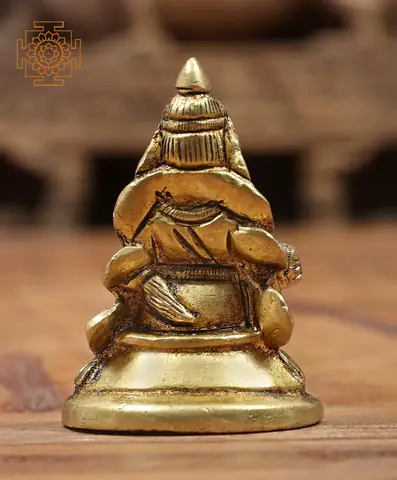 Back view of the crown and base