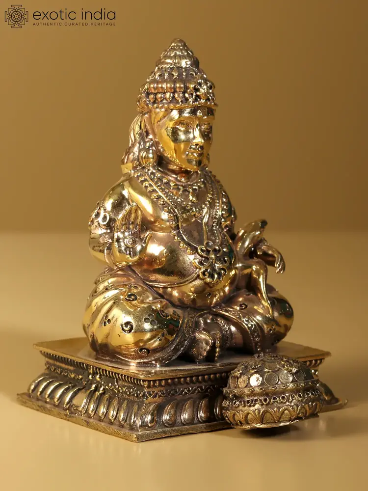 Kubera from a slight angle
