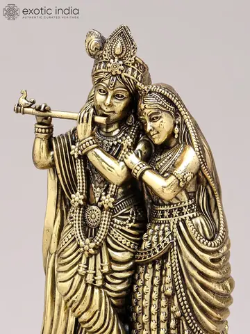 Close view of Krishna with the flute and Radha