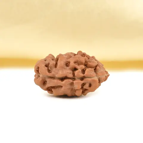 Side view of the same bead