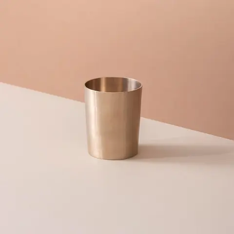 A kansa glass